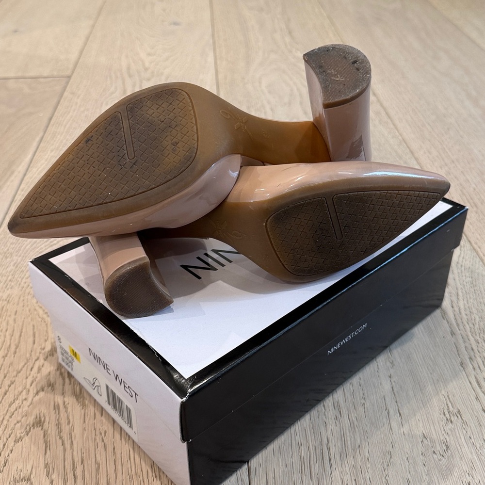 Nine West Anisa 9X Block Heel Pump in Size 8 Color Natural - Picture 10 of 14